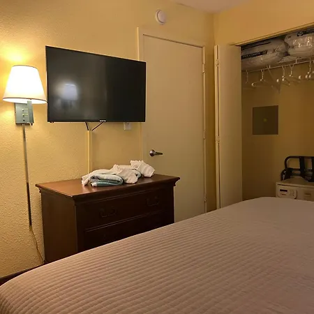 Villa 1604 N Ocean Blvd, 0703 - Ocean Front Sleeps 6 à Myrtle Beach Extérieur photo