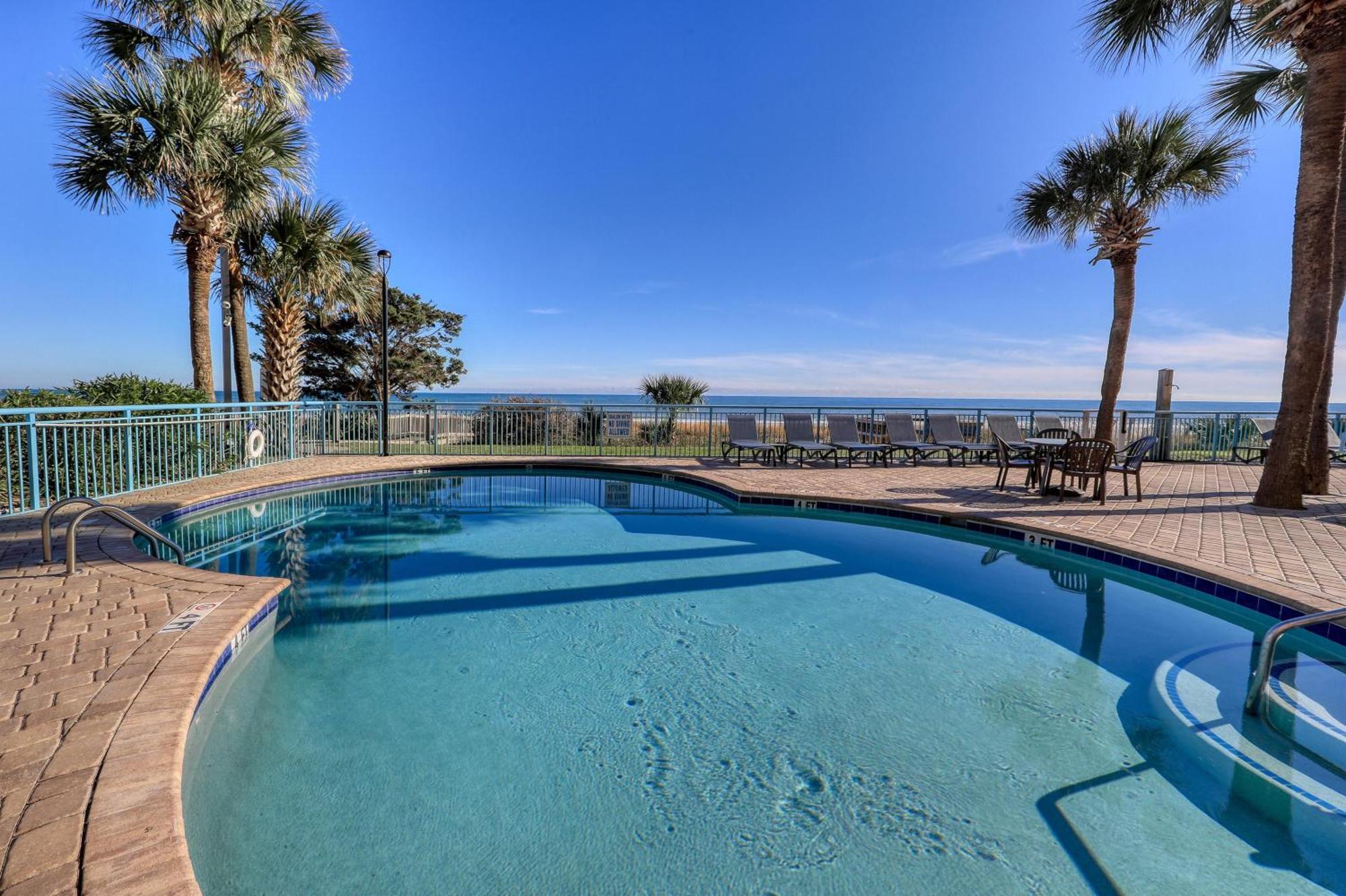 Hébergement de vacances 1604 N Ocean Blvd, 0703 - Ocean Front Sleeps 6