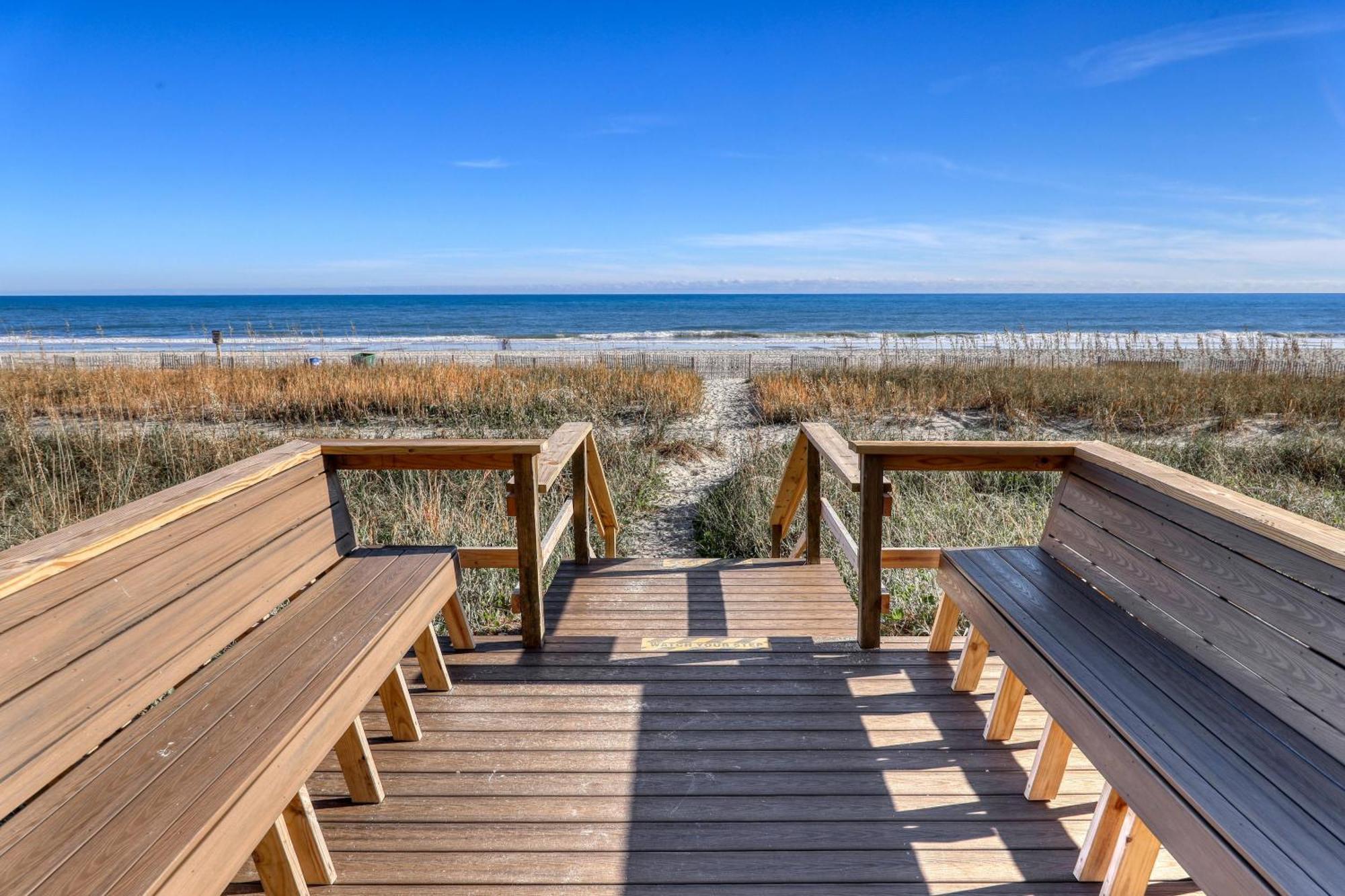 1604 N Ocean Blvd, 0703 - Ocean Front Sleeps 6 Hébergement de vacances