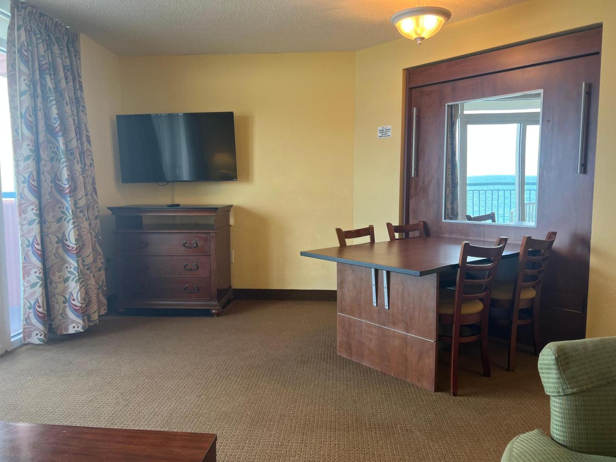 Hébergement de vacances 1604 N Ocean Blvd, 0703 - Ocean Front Sleeps 6 Myrtle Beach